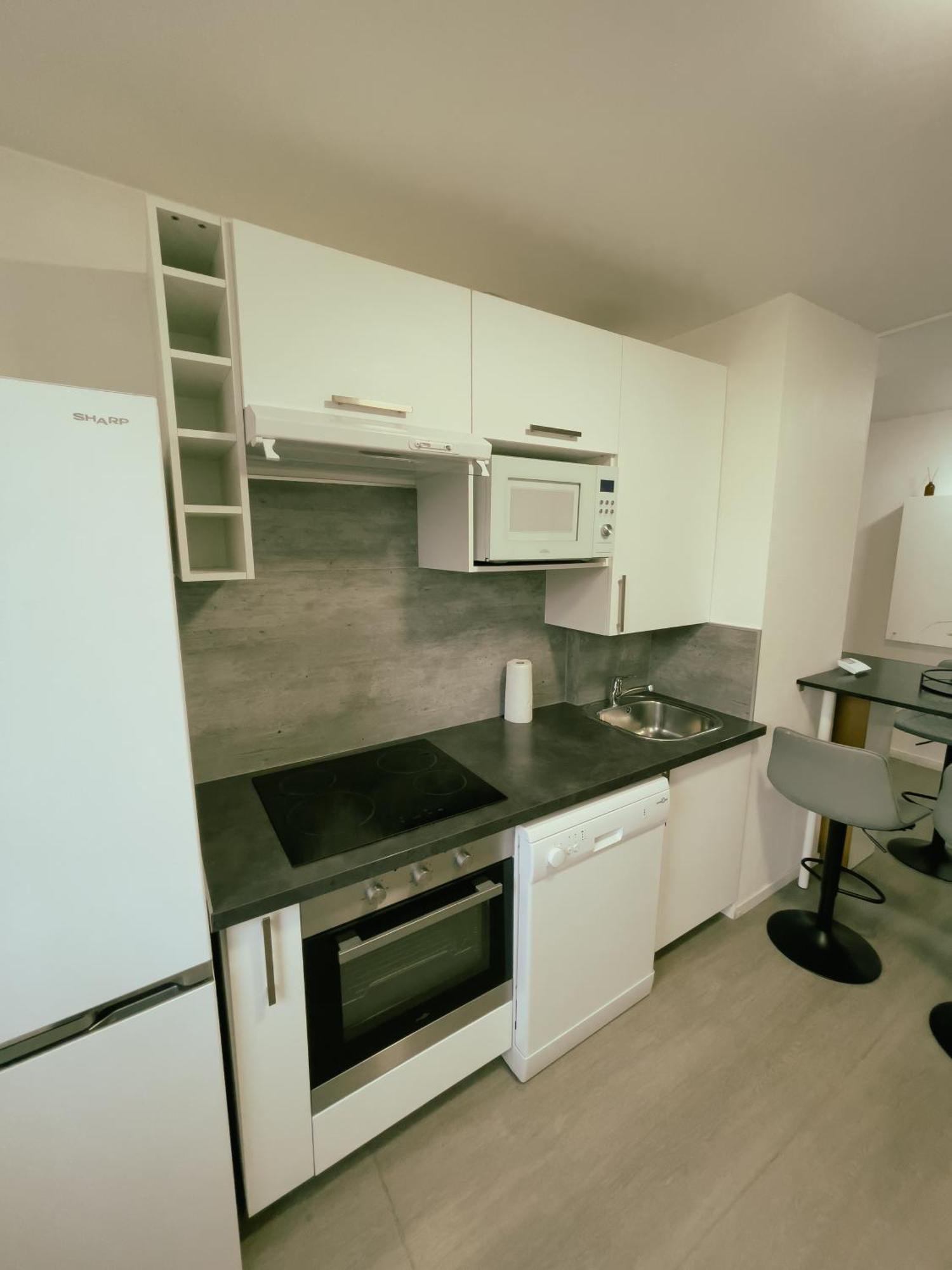 Appartement Proche U Arena Et La Defense Нантер Екстериор снимка